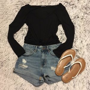 Black Long Sleeve Tshirt 🖤